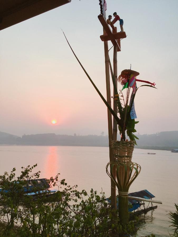 Baan Dongsak River View Сангхла-Бури Экстерьер фото